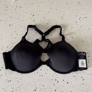 Maidenform Black Racerback Molded T-Shirt Bra Size 40B NWT